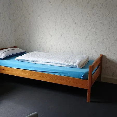 Linde - Marburg Biedenkopf Mit 5 Und Balkon 公寓 Frechenhausen