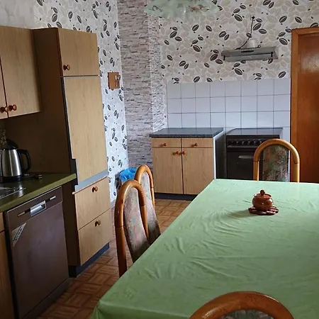 Apartment Linde - Marburg Biedenkopf Mit 5 Und Balkon *